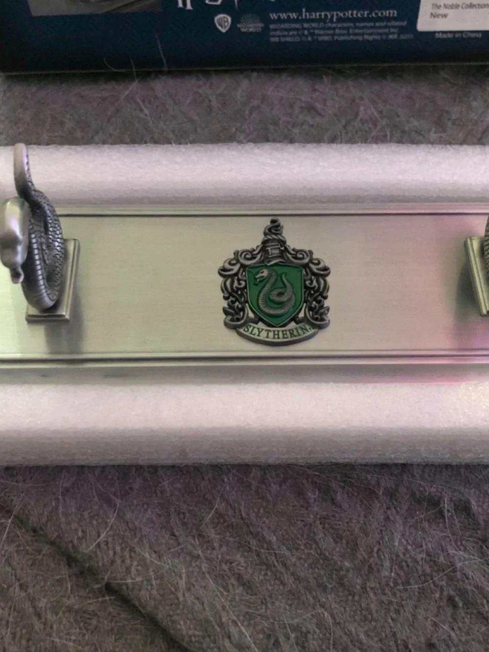 Harry Potter Wand Stand - Picture 2 of 3